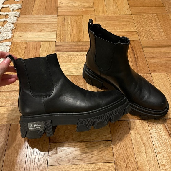 Sam Edelman Daelyn Lug Sole Booties - Picture 3 of 11